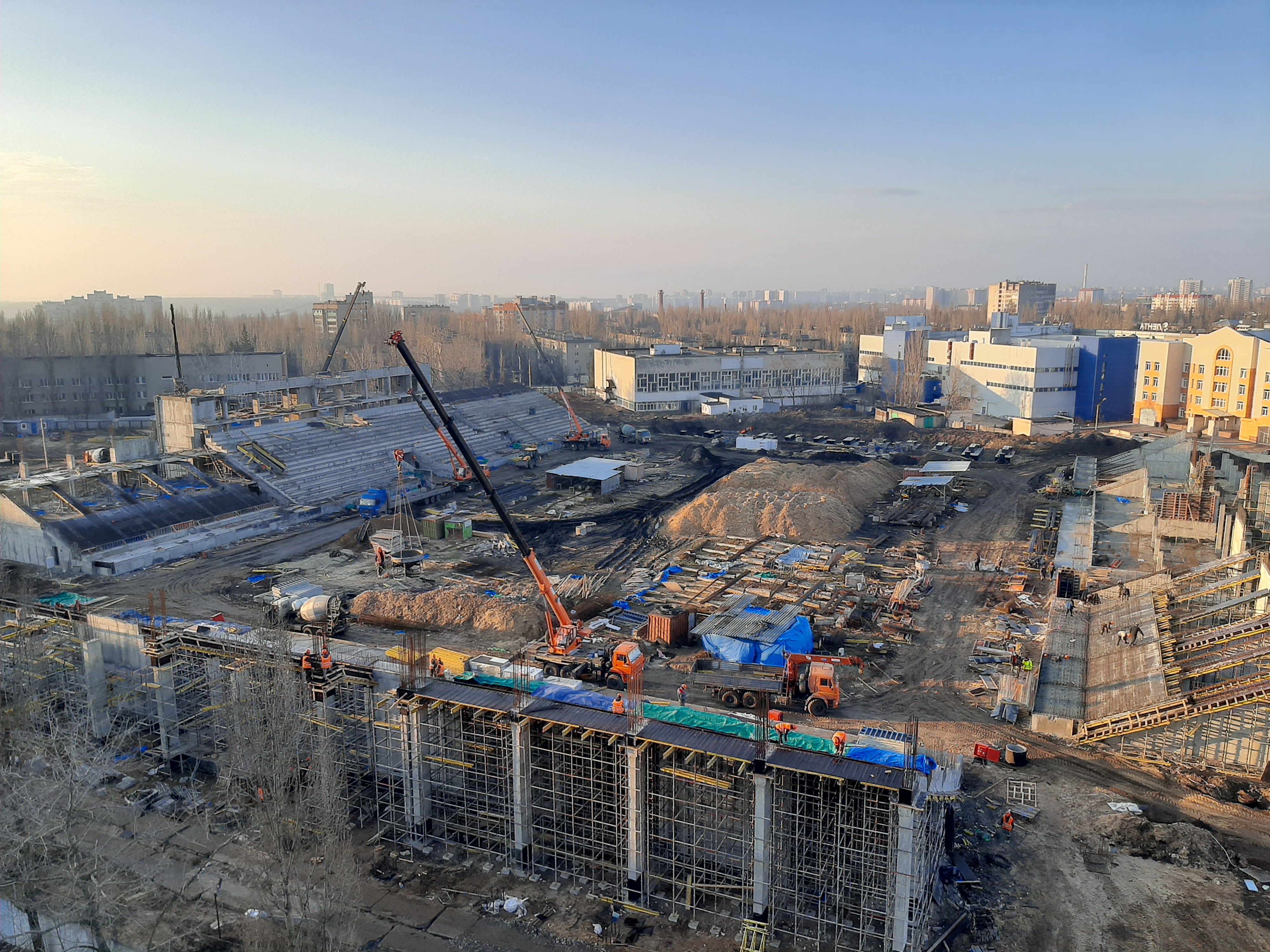 Реконструкция стадиона факел в воронеже фото